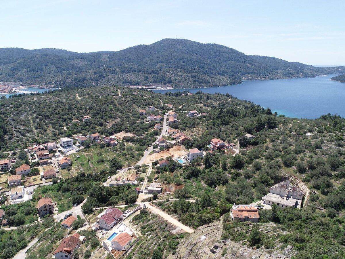 Stavebný pozemok 475 m² vo Vela Luke – Pokojná lokalita blíz - 3