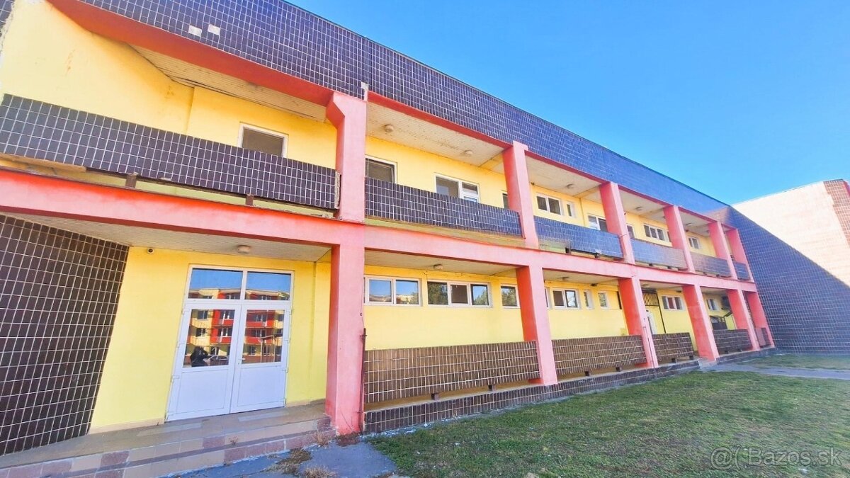 Reprezentatívny multifunkčný objekt - 3