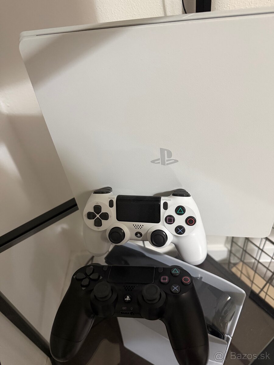 Playstation 4 500GB - 3