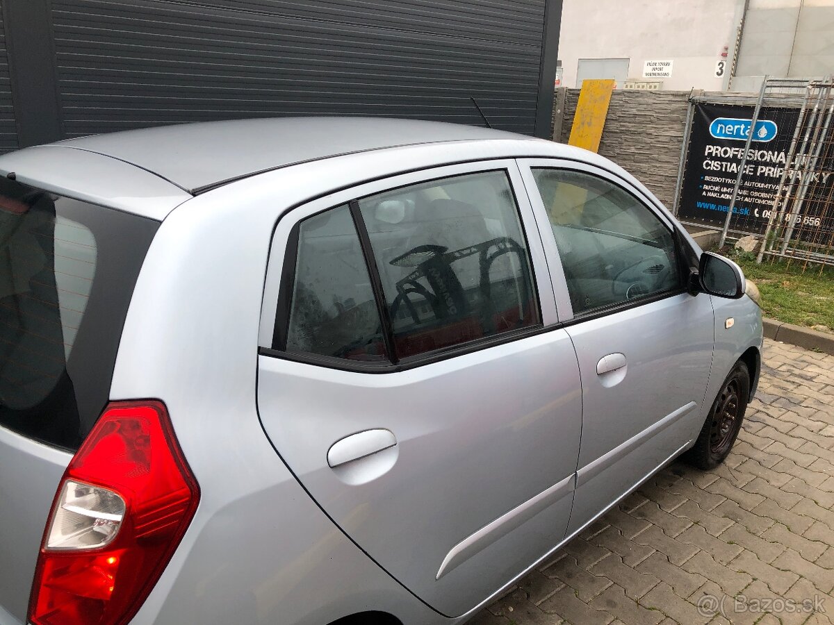 Hyundai i10 / 2012 / 1.2 - 3