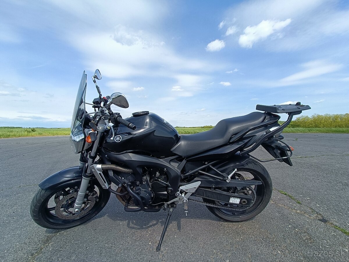 Yamaha fz6 - 3