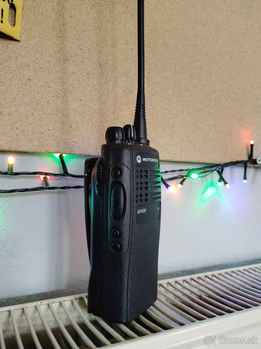 Motorola GP328 UHF - 3