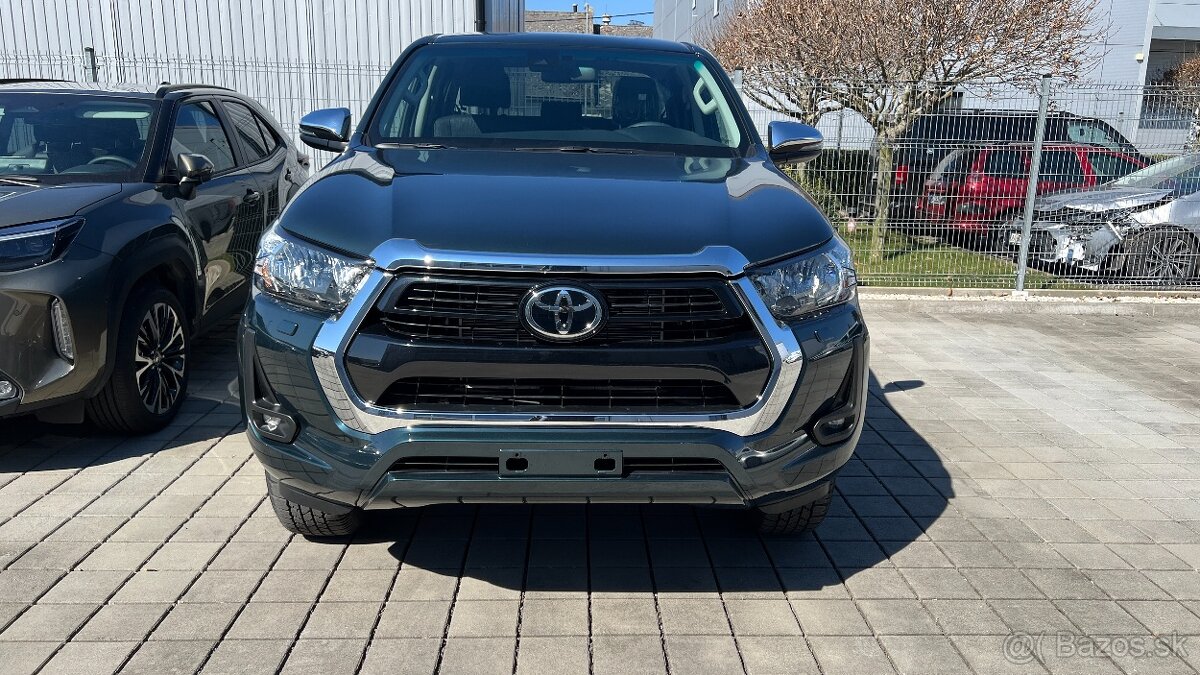 Nová toyota hilux