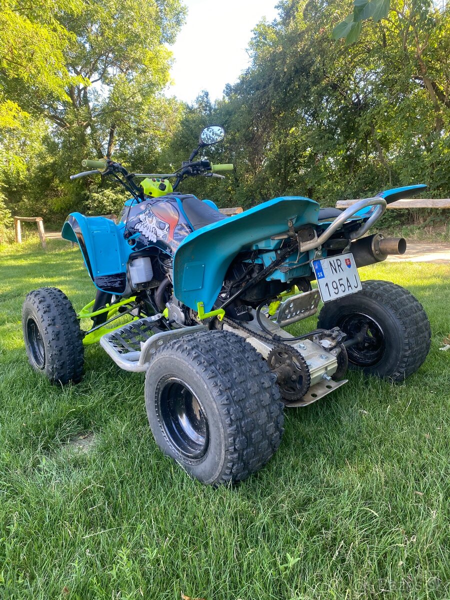 Predám štvorkolku Suzuki LTZ40