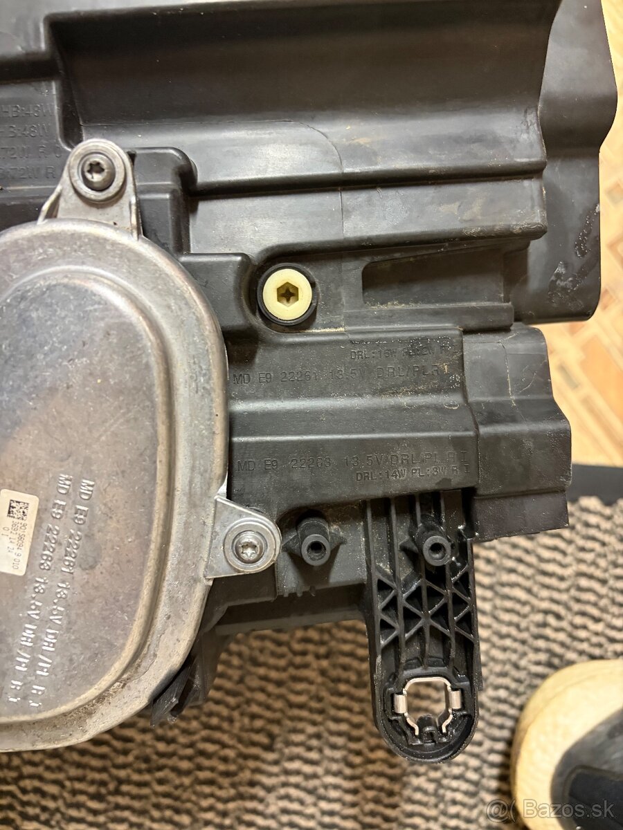 BMW X1 F48 FULL LED LIFT 19- REFLEKTOR PRAVÝ SVETLO - 3