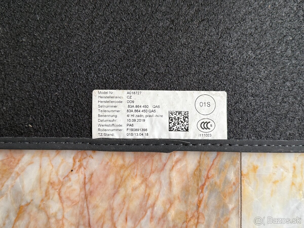 Predám 3ks originál textilné koberčeky z Audi Q3 2019 Autok - 3