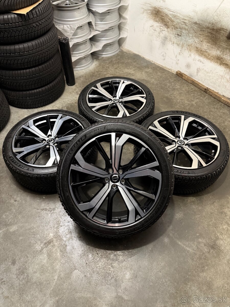 Zimná sada 5x108 R21 , 255/40/21 Volvo XC60 - 3