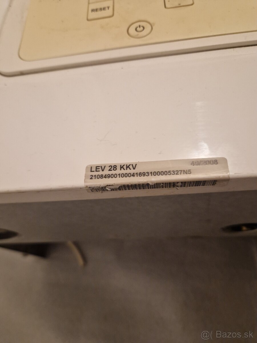 Plynový kondenzačný kotol Protherm Lev 28 KKV - 3