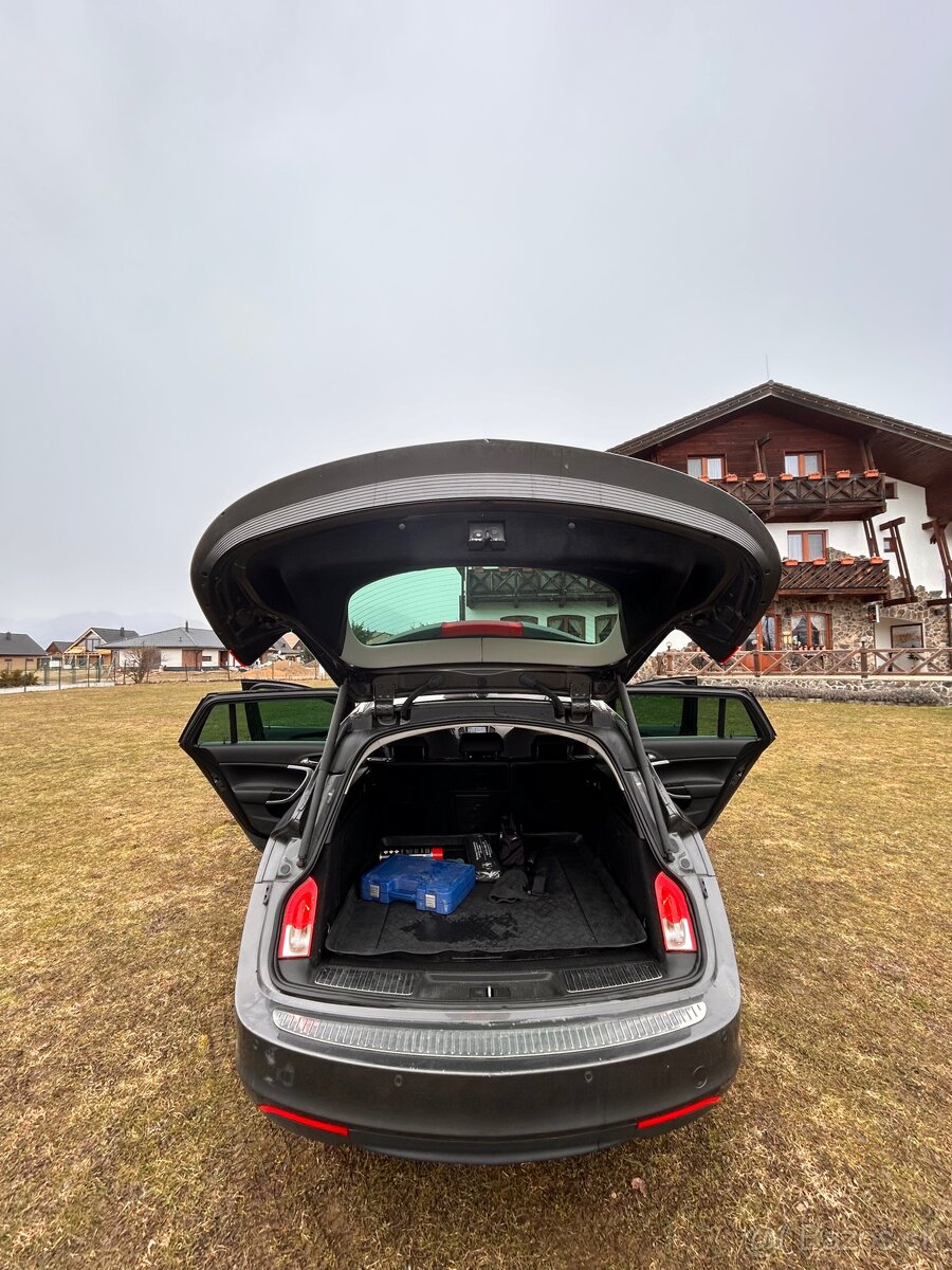 Opel insignia ST - 3