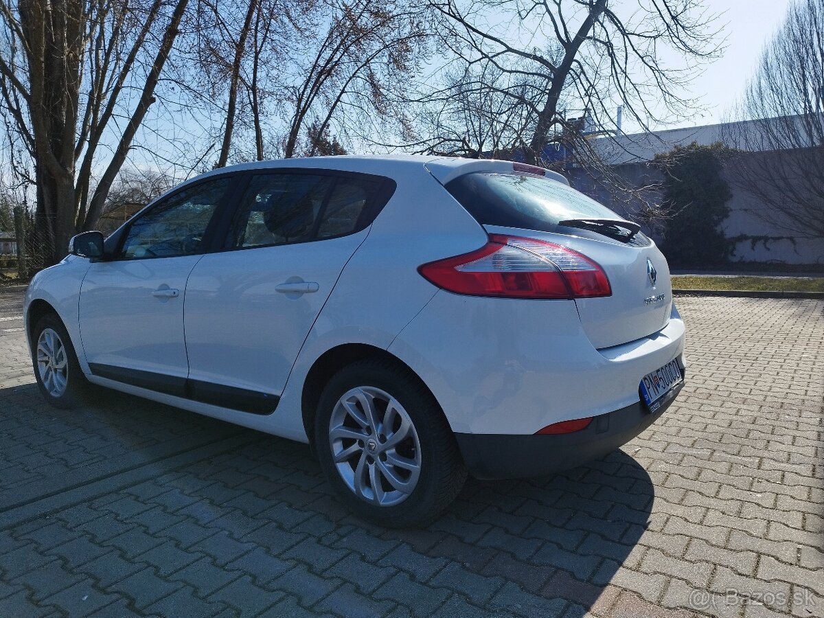 Renault Megane 1.6 benz - 3