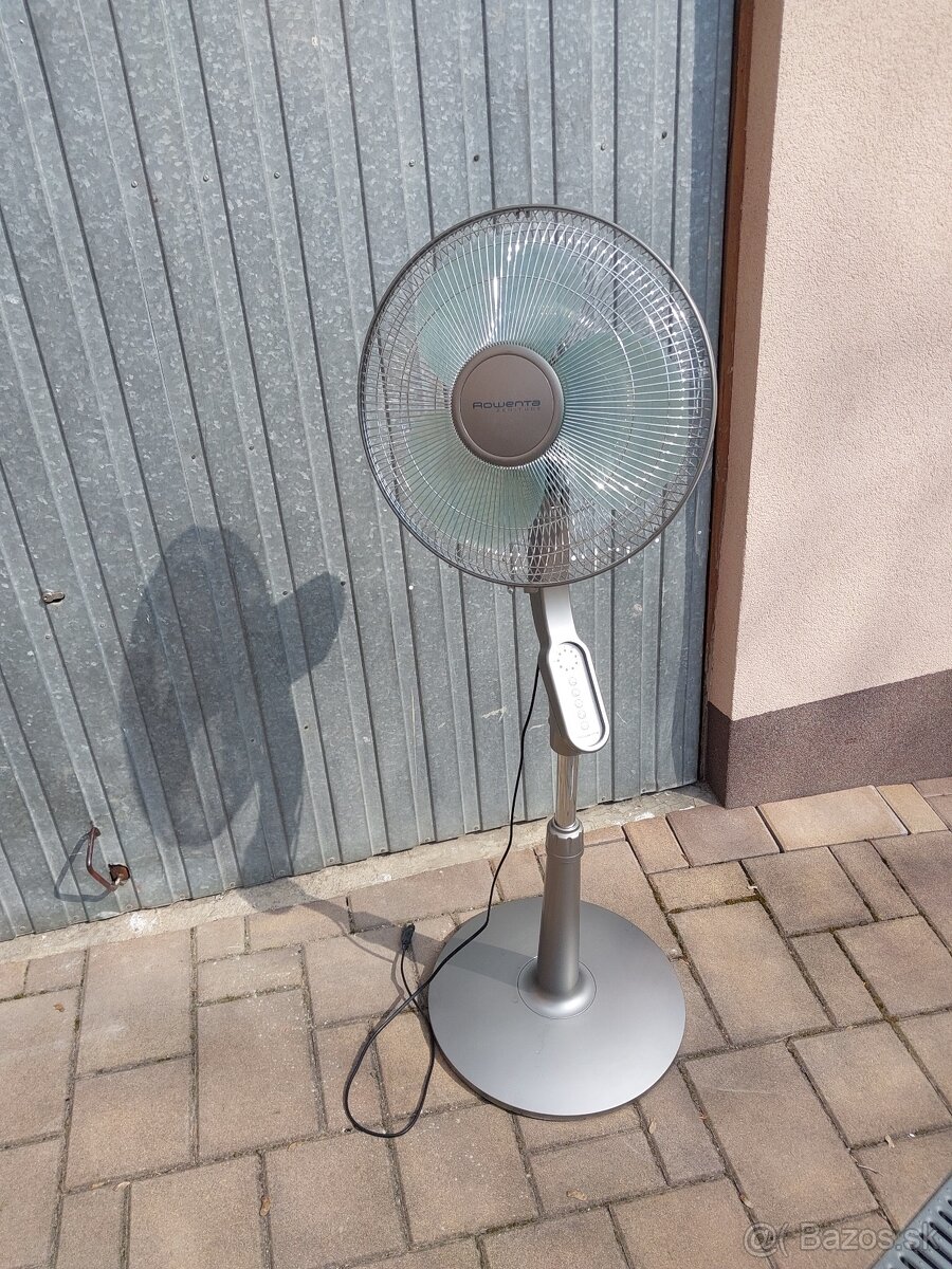 Predám ventilator roventa - 3