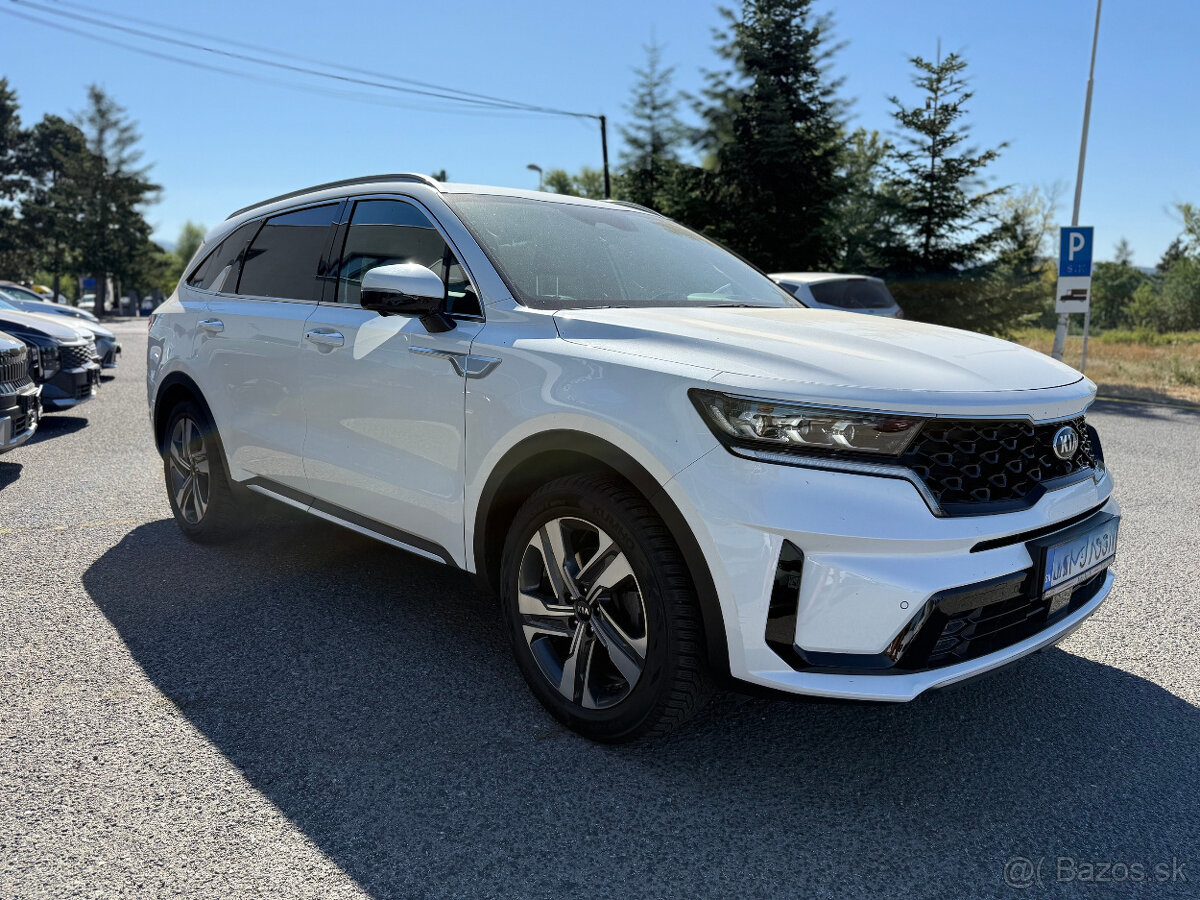 Sorento 1,6 T-GDi+HEV 169kW PLATINUM - 3