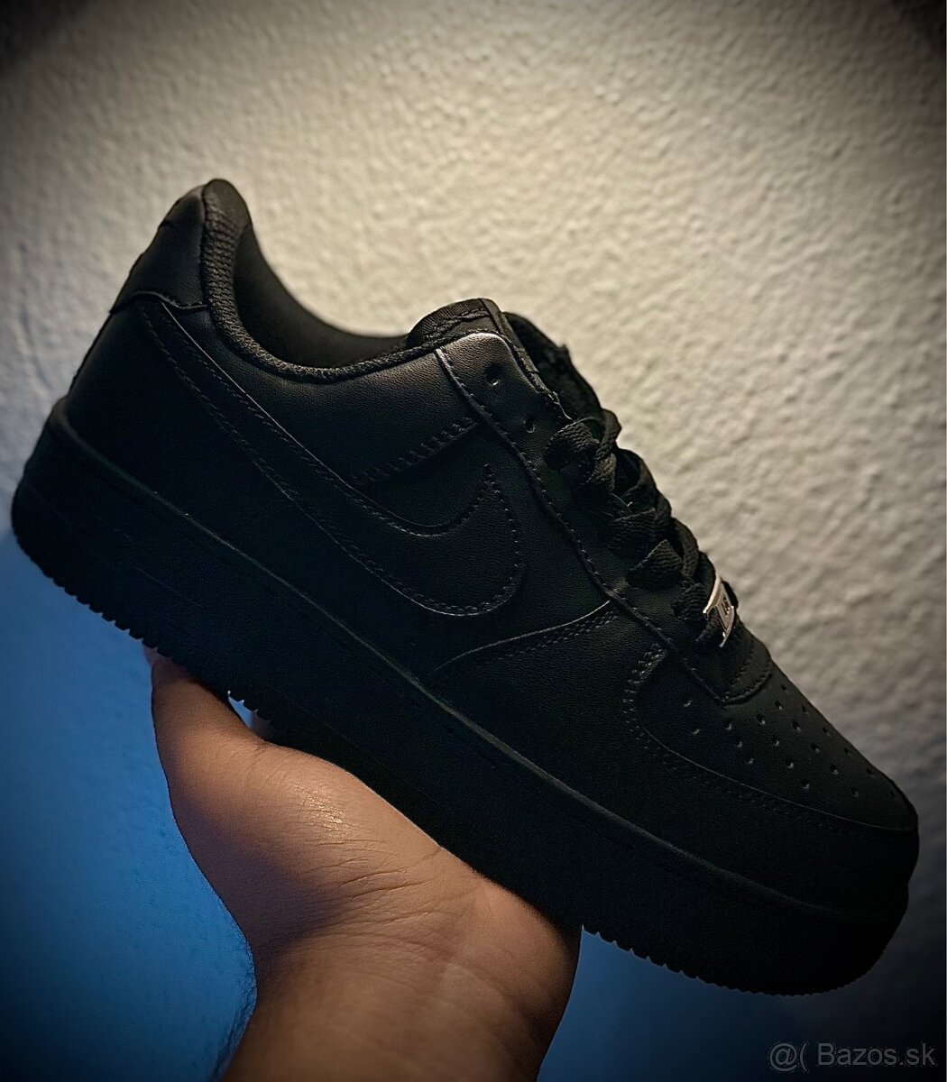 Nike Air Force 1 - 3