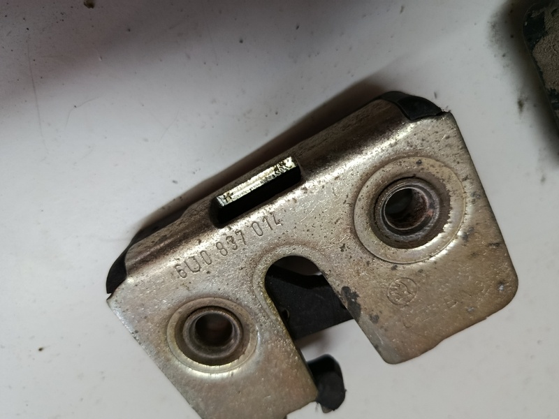 predne zamky dveri skoda felicia 30€ - 3