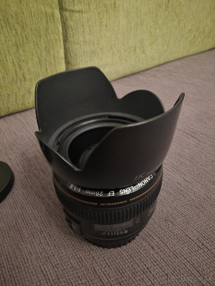 Canon EF 28mm f/1.8 USM - 3