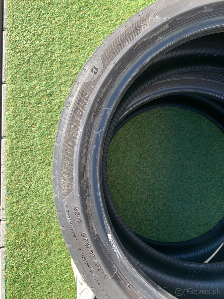 Letné pneu 225/40 R18 Bridgestone - 3
