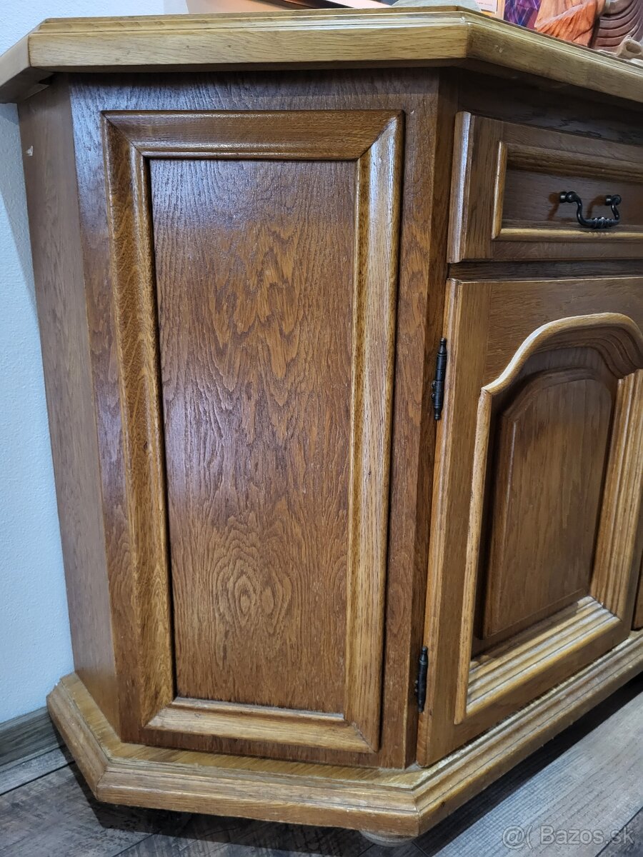 Starožitná komoda - 3