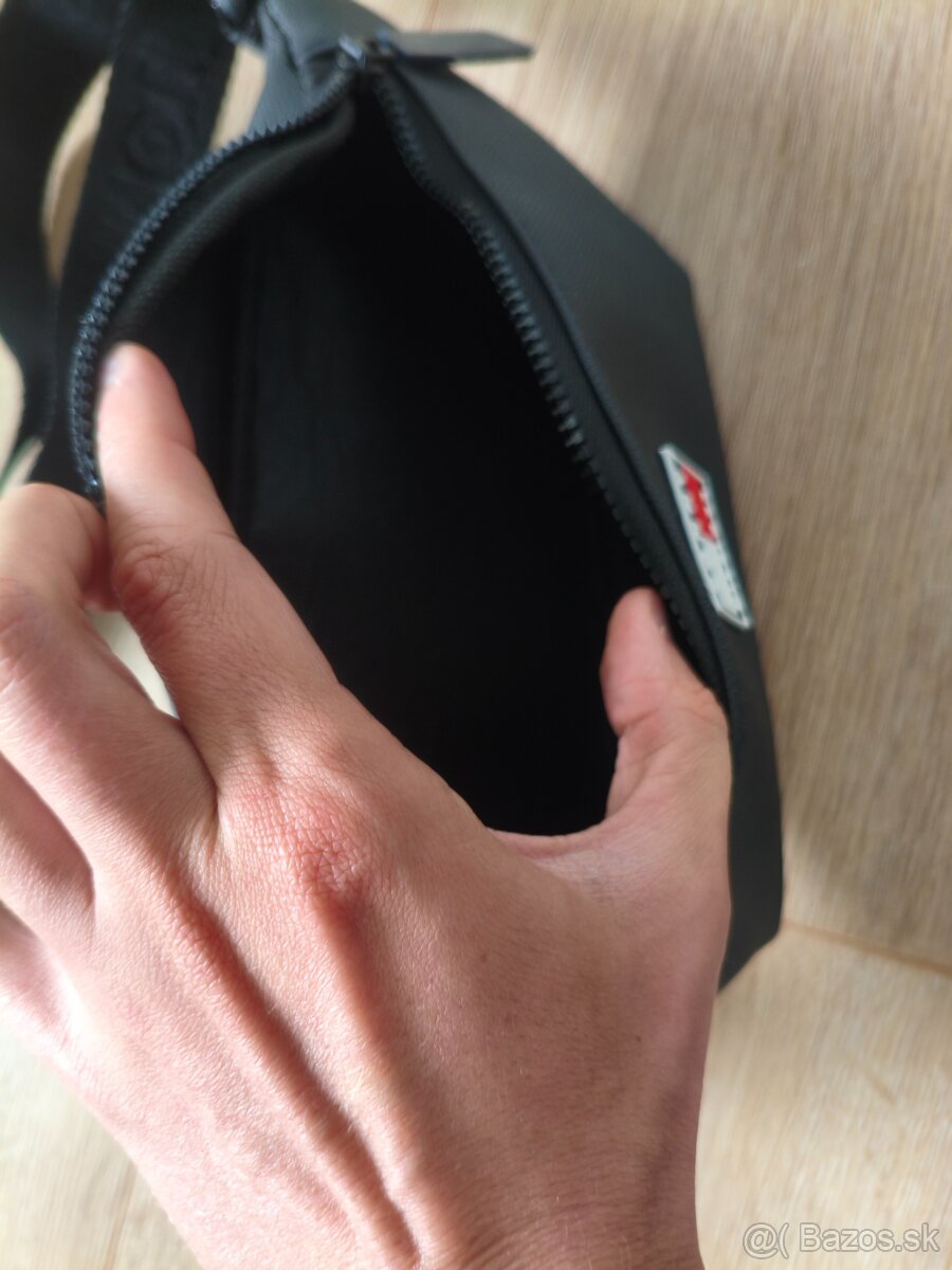 Ľadvinka Tommy Hilfiger - 3