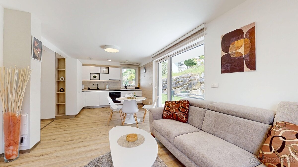 3-izbový apartmán s balkónom v rakúskych Alpách - 3