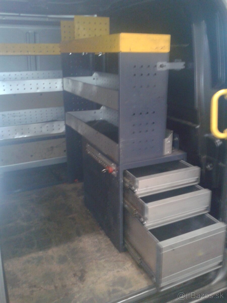 Regále do auta - 3