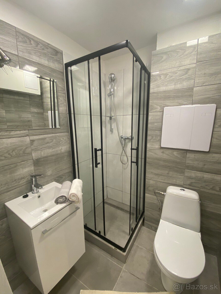 Prenájom 1-izbový byt v Handlovej - 3