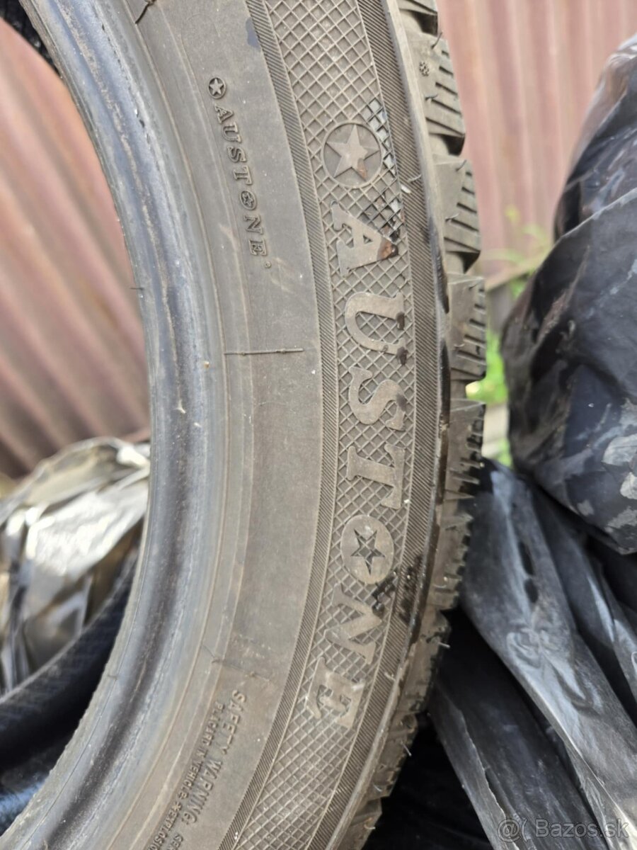 Zimne pneumatiky 215/55 r18 - 3