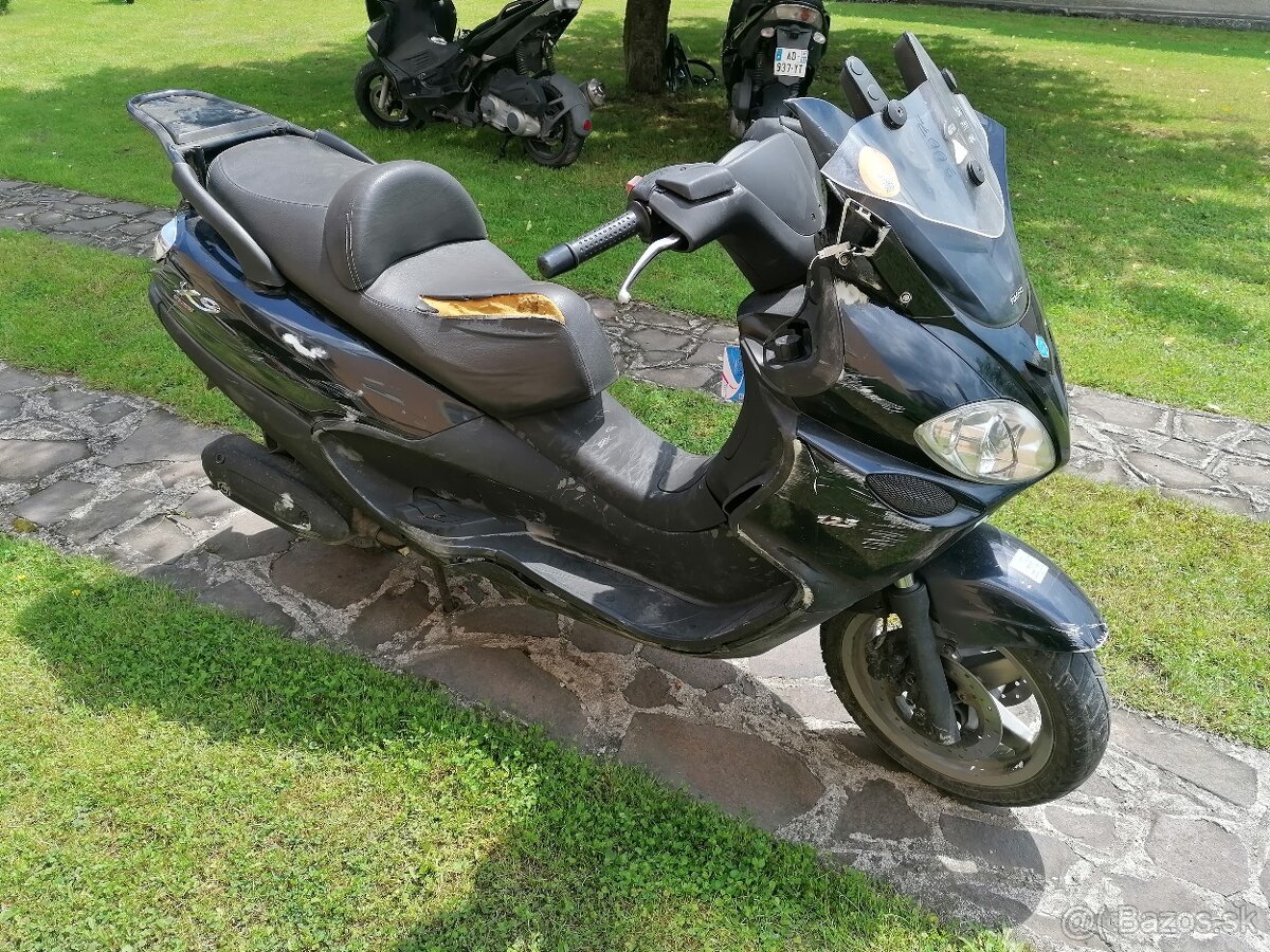 Piaggio x9 - 3