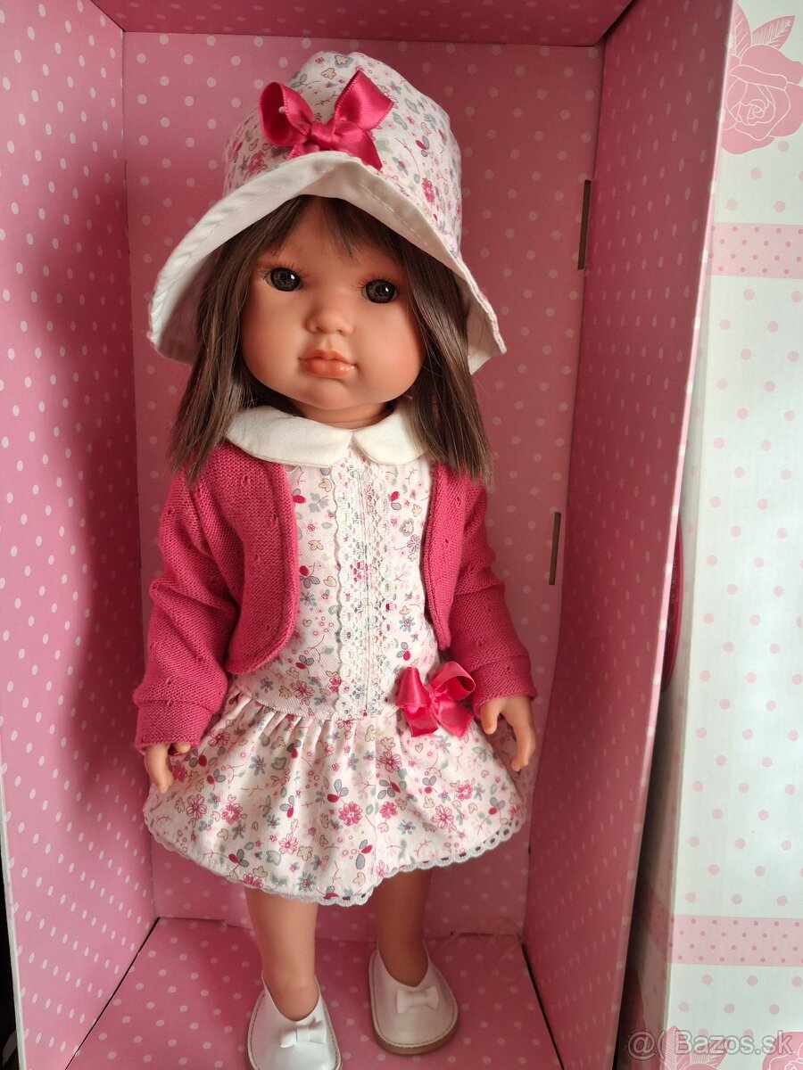 Babika A. Juan v klobuku - 3