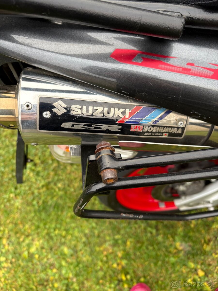 Predám SUZUKI GSR 600 - 3