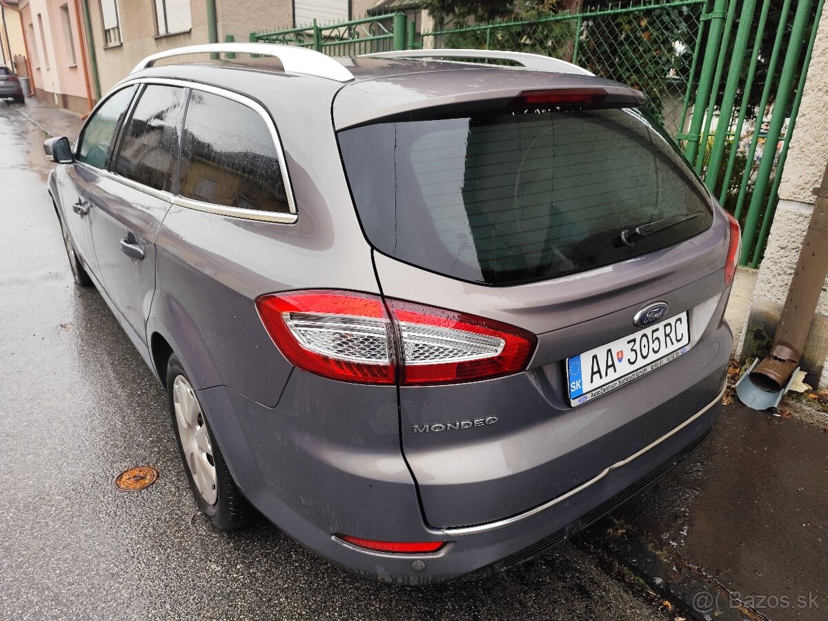 Ford Mondeo combi limuzína na predaj v RS - 3