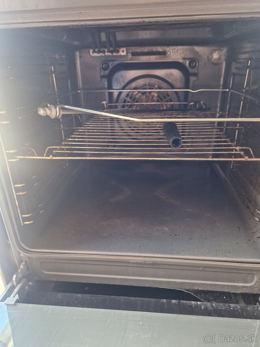 Sporák Amica SHM 5784DA X s grilovacou ihlou - 3