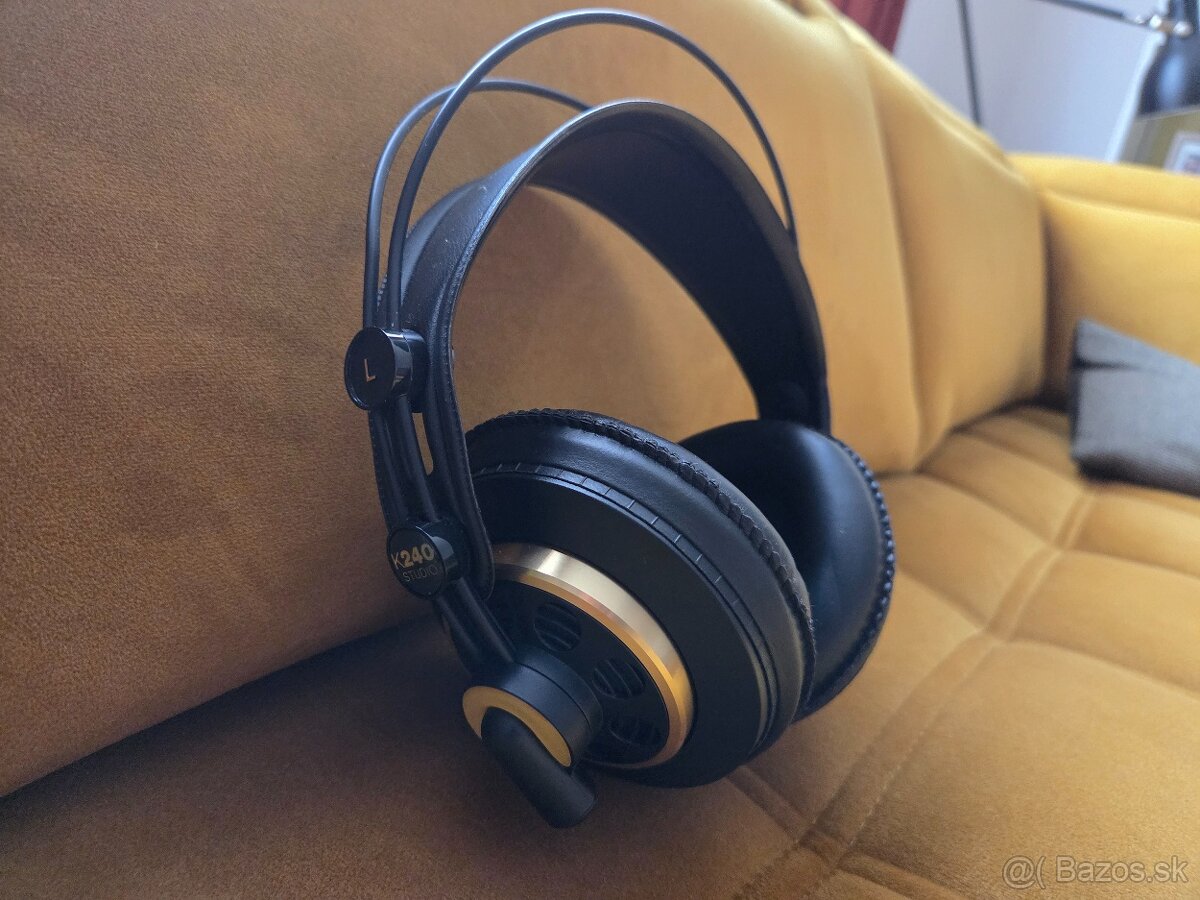 Slúchadlá AKG K240 - 3