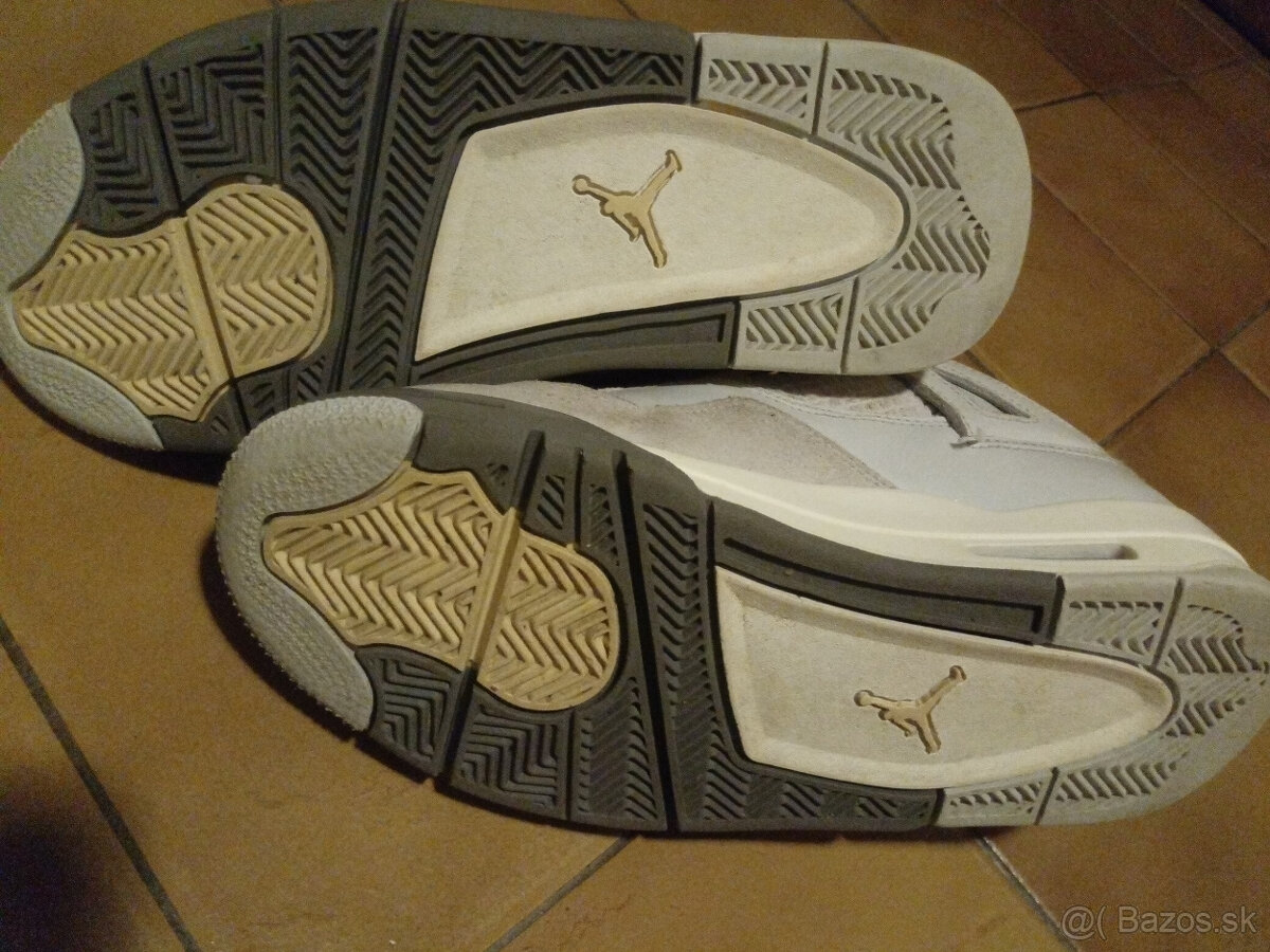 Predám tenisky Air Jordan 4 SE Craft "Photon Dust" - 3