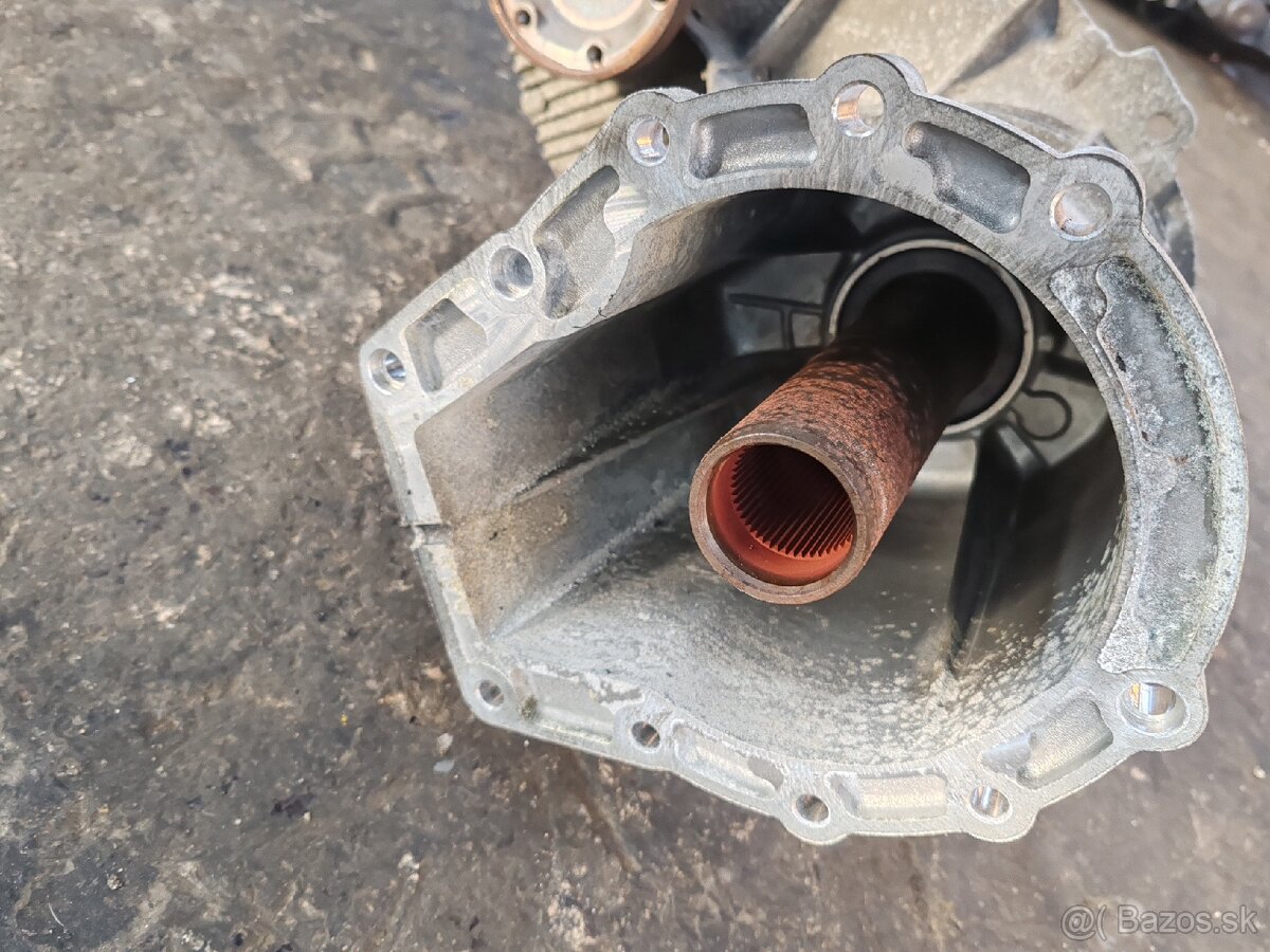 Audi Q7 4L. 3.0 TDI rozvodovka - 3