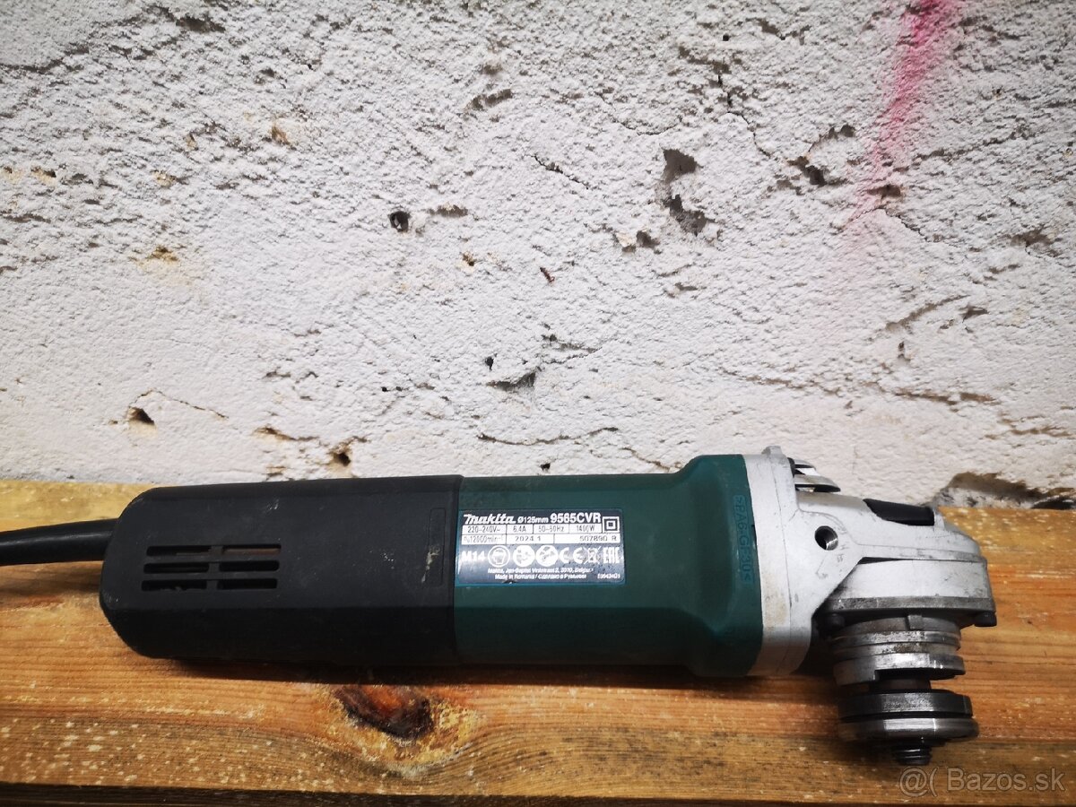 Uhlova bruska MAKITA - 3