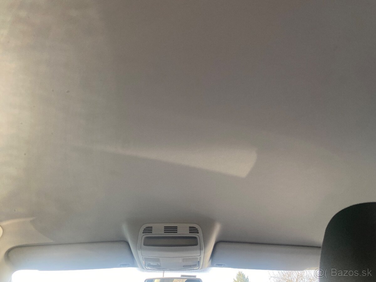 Predám náhradné diely do Volkswagen golf 5 combi - 3