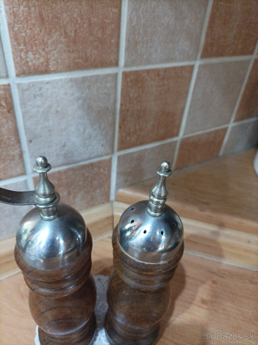 Drevený mlynček na korenie+ soľnička - 3