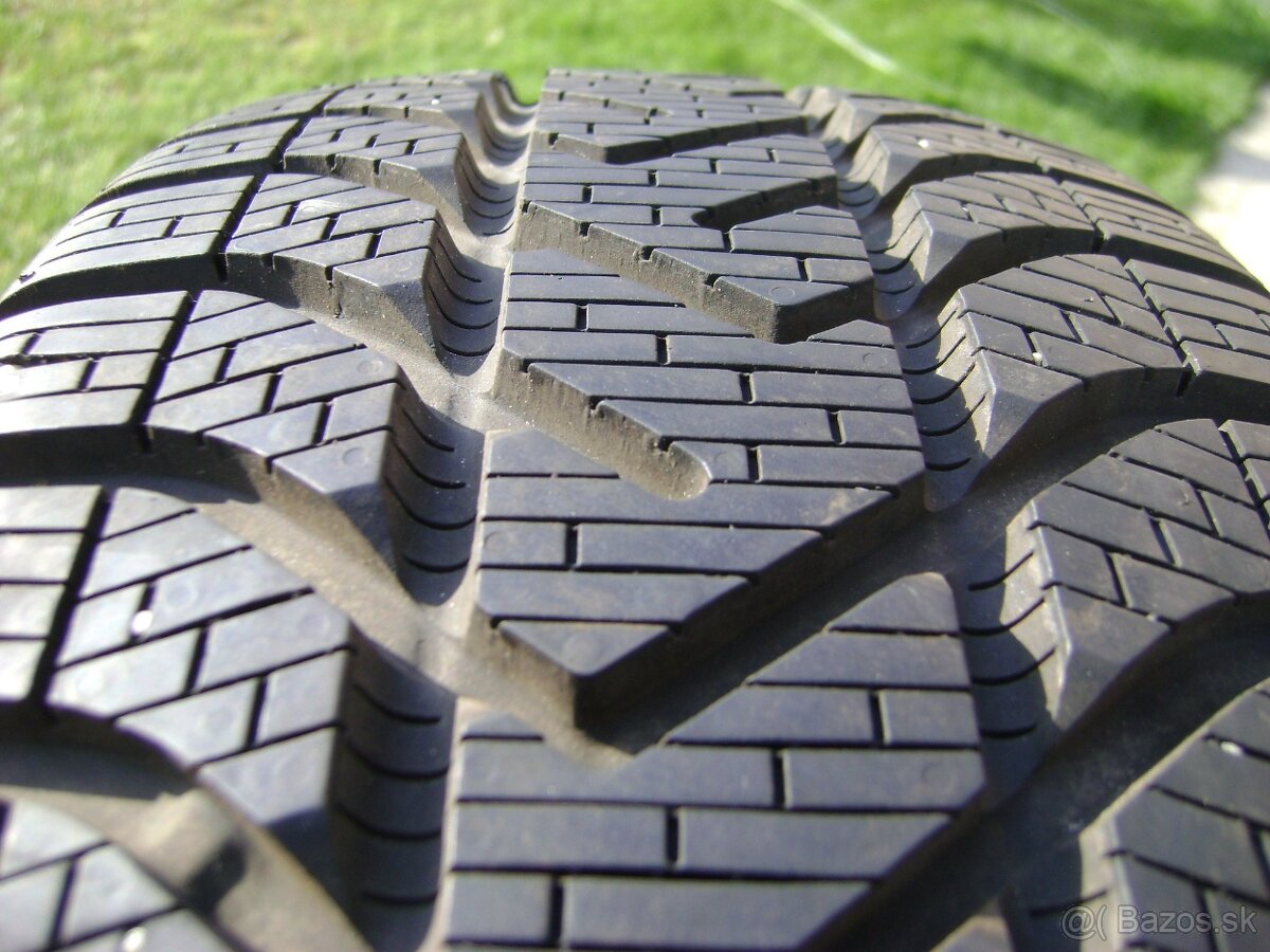 205/55 r16 zimne pneumatiky pirelli - 3