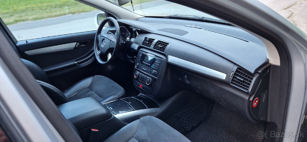 Predám Mercedes R320 - 3