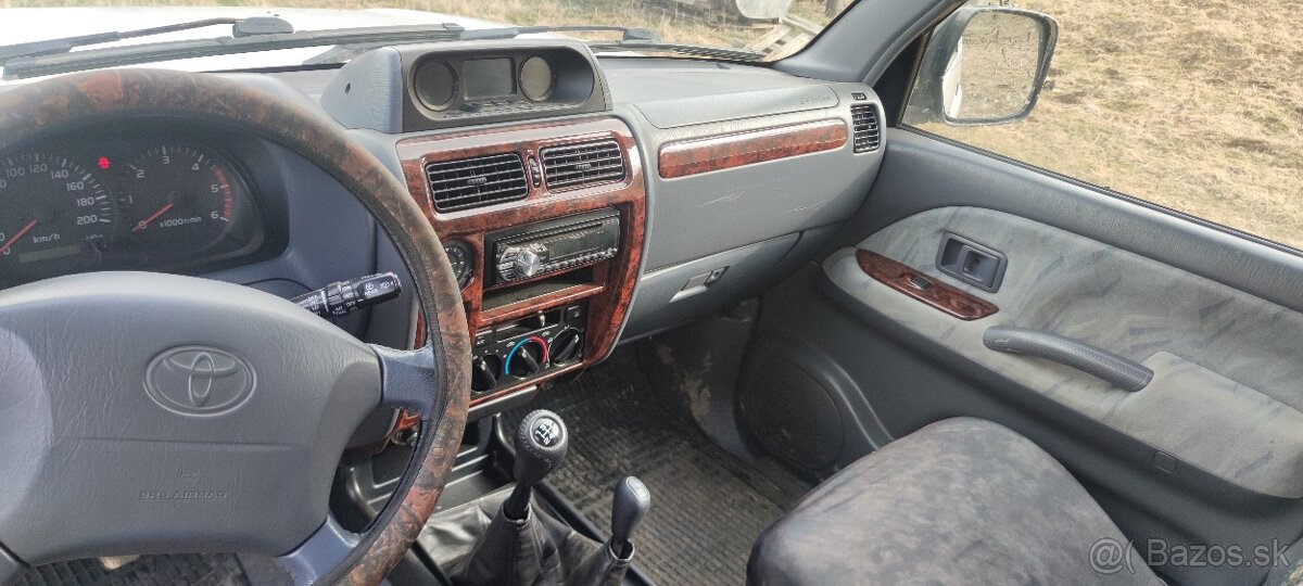 Toyota Land Cruiser 95 3.0 D-4D