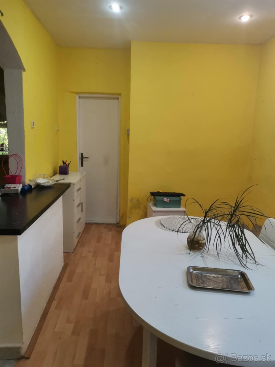 RD v Lučenci na bývanie či podnikanie - 3