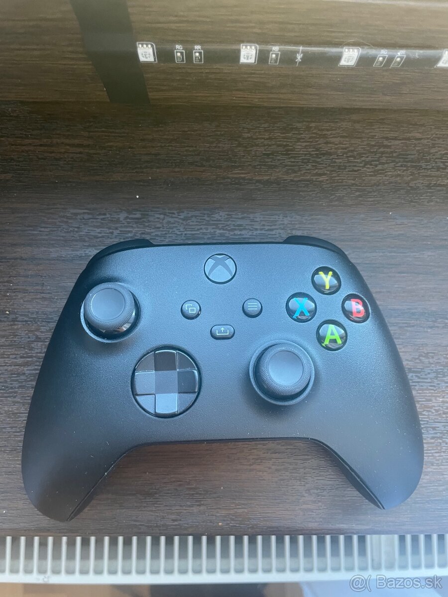 Xbox Series X Controller+ hra viac info v popise - 3