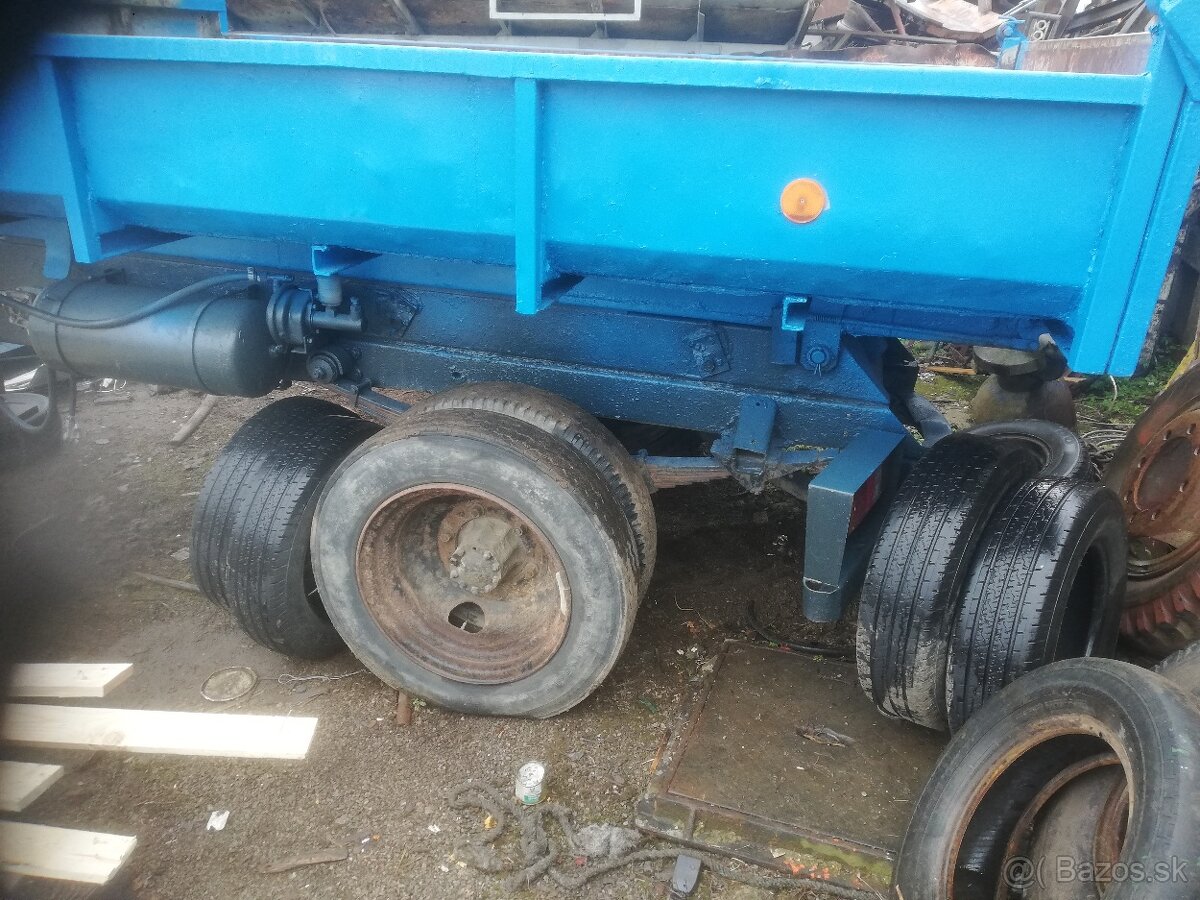 Vlečka vyklapacia sklapac - 3