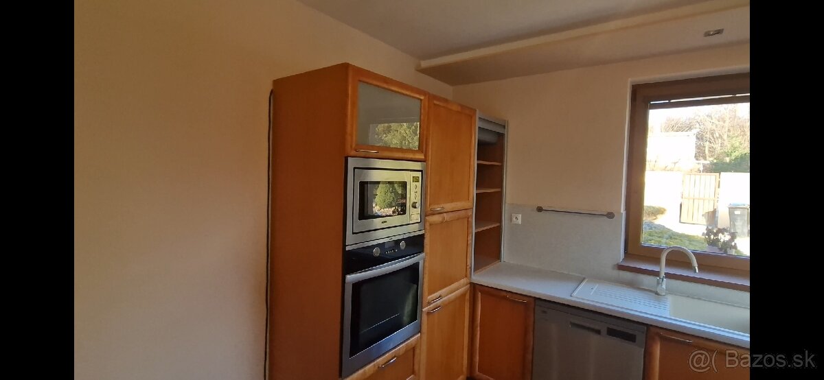 Kuchynská linka - 3