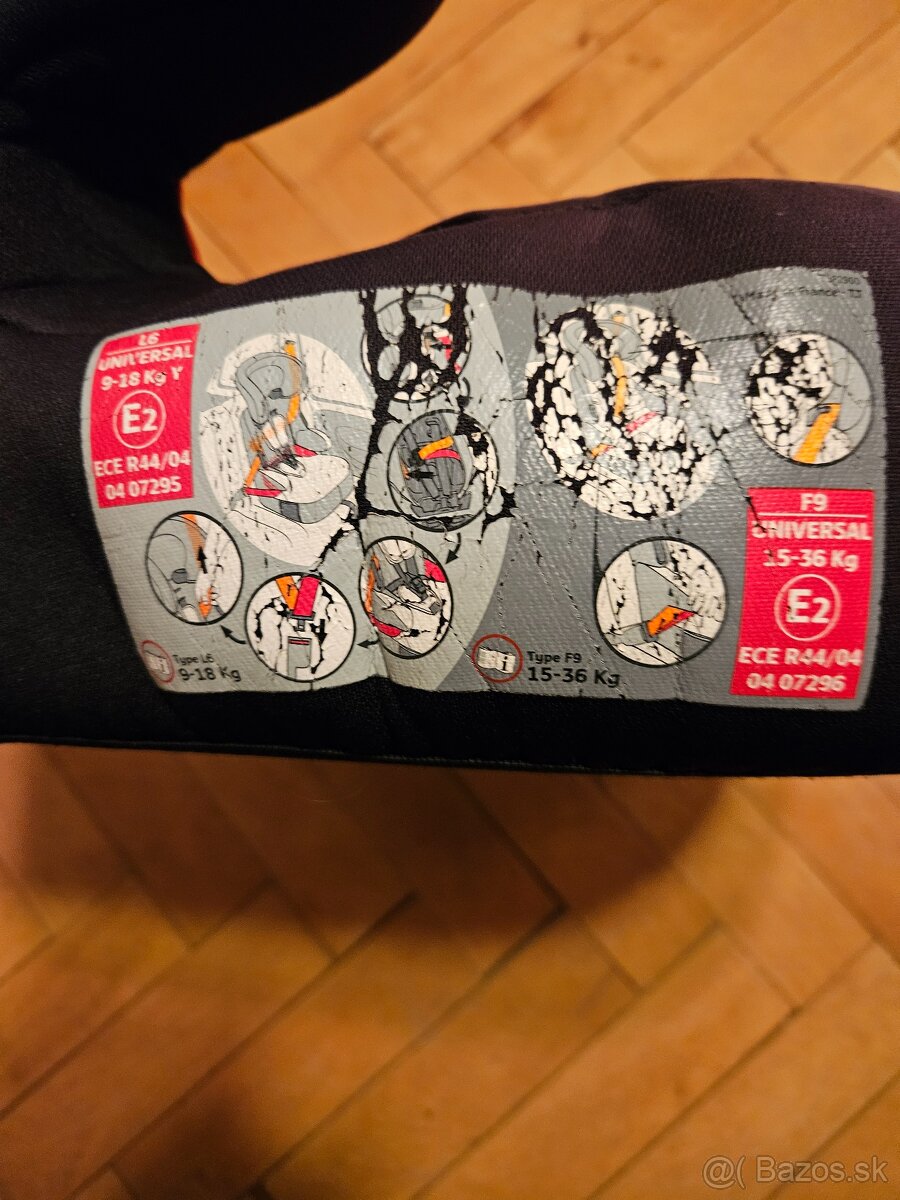 Autosedačka Fisher-Price - 3