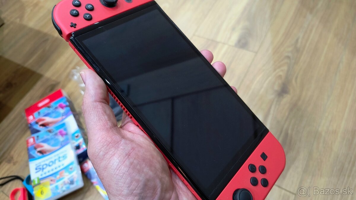 Nintendo Switch Oled Mario edition - 3