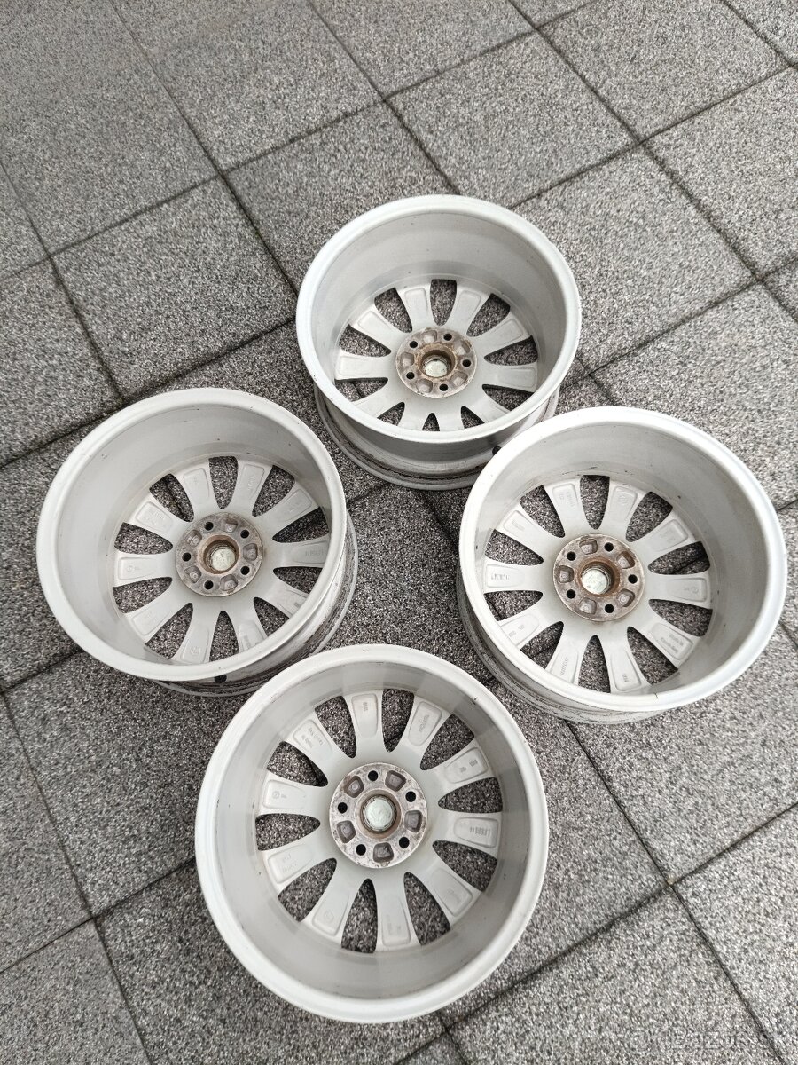 ✅5x112 R17 Venus - 3