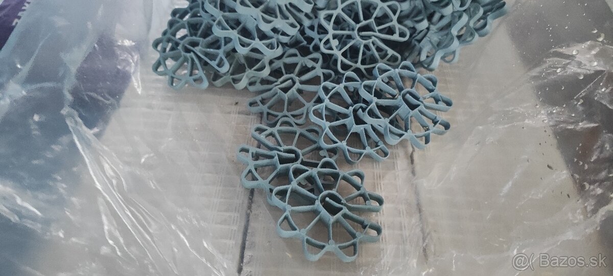 Distancna podlozka - 3