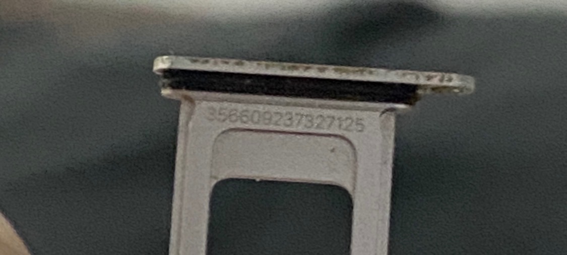 Predám Apple iPhone 12 128GB Whire Poškodený Telefón - 3