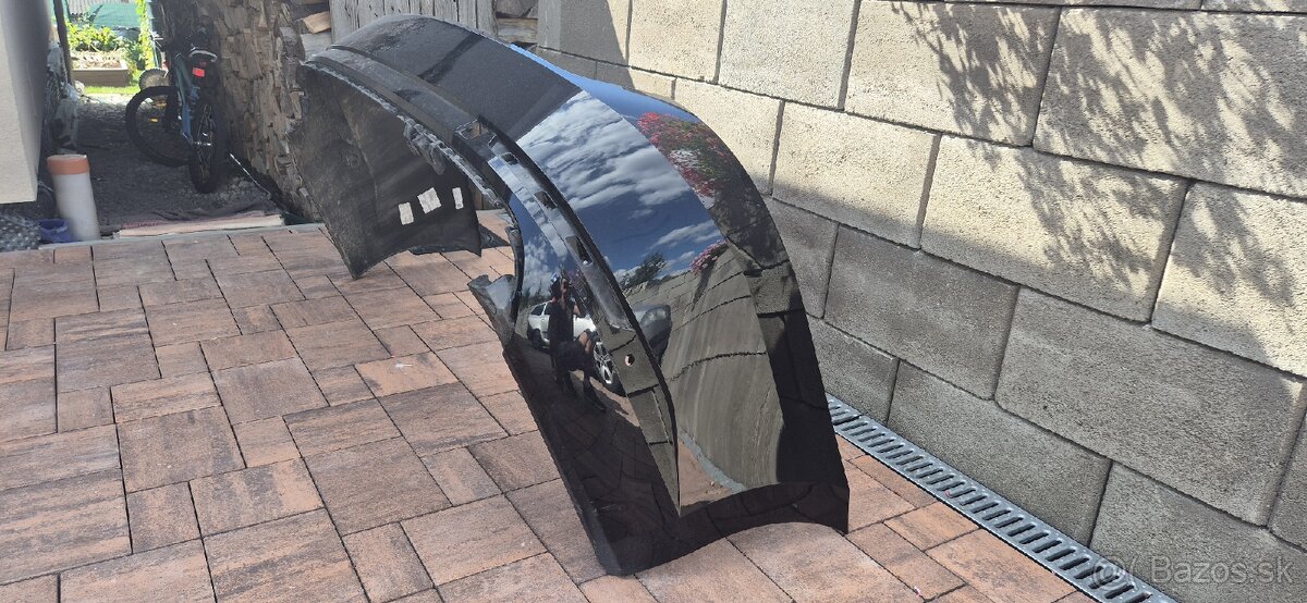 ZADNÝ NÁRAZNÍK ŠKODA SUPERB 3 FL SEDAN - 3